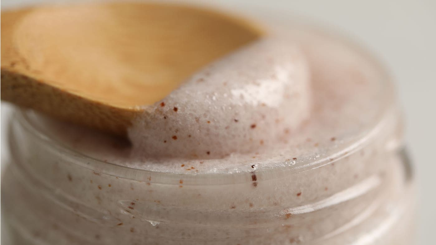 Solný peeling s masáží a verbenou — Lesní SPA Drewniana Róża