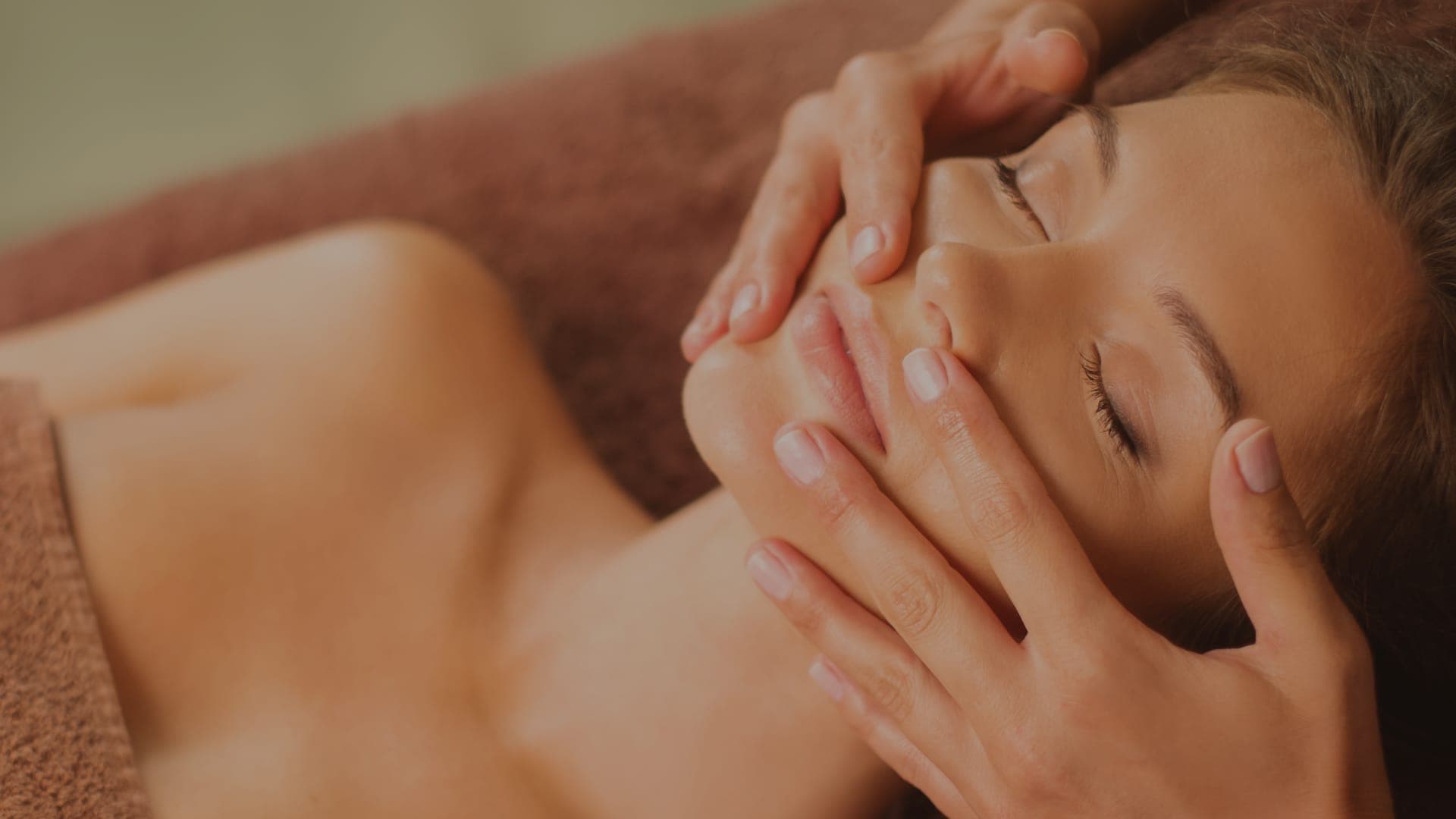 Masáž Kobido — Lesní SPA Drewniana Róża